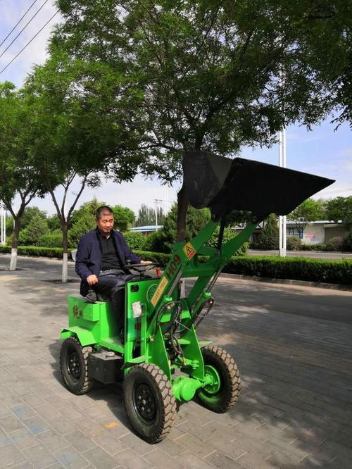張掖市農機化技術推廣站精準賦能 助推農機小微企業高質量發展